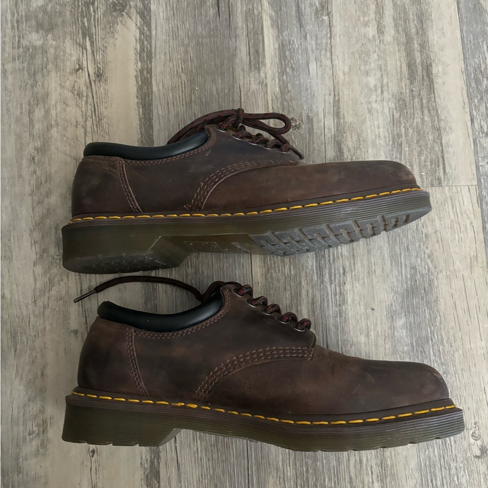 Dr. Martens Brown Size 9